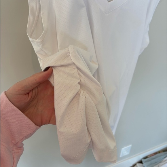 Indyeva Astrid II V-Neck Sleeveless Top Ruched Sides White Size XL - Picture 3 of 8